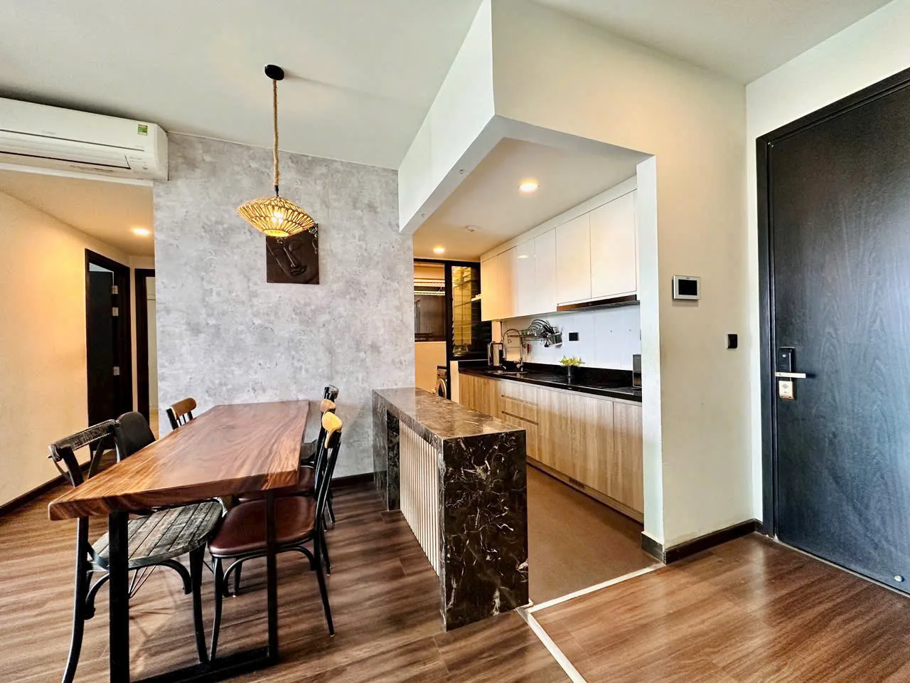 Bán căn hộ Feliz en Vista 2PN, 85m2, Full nội thất