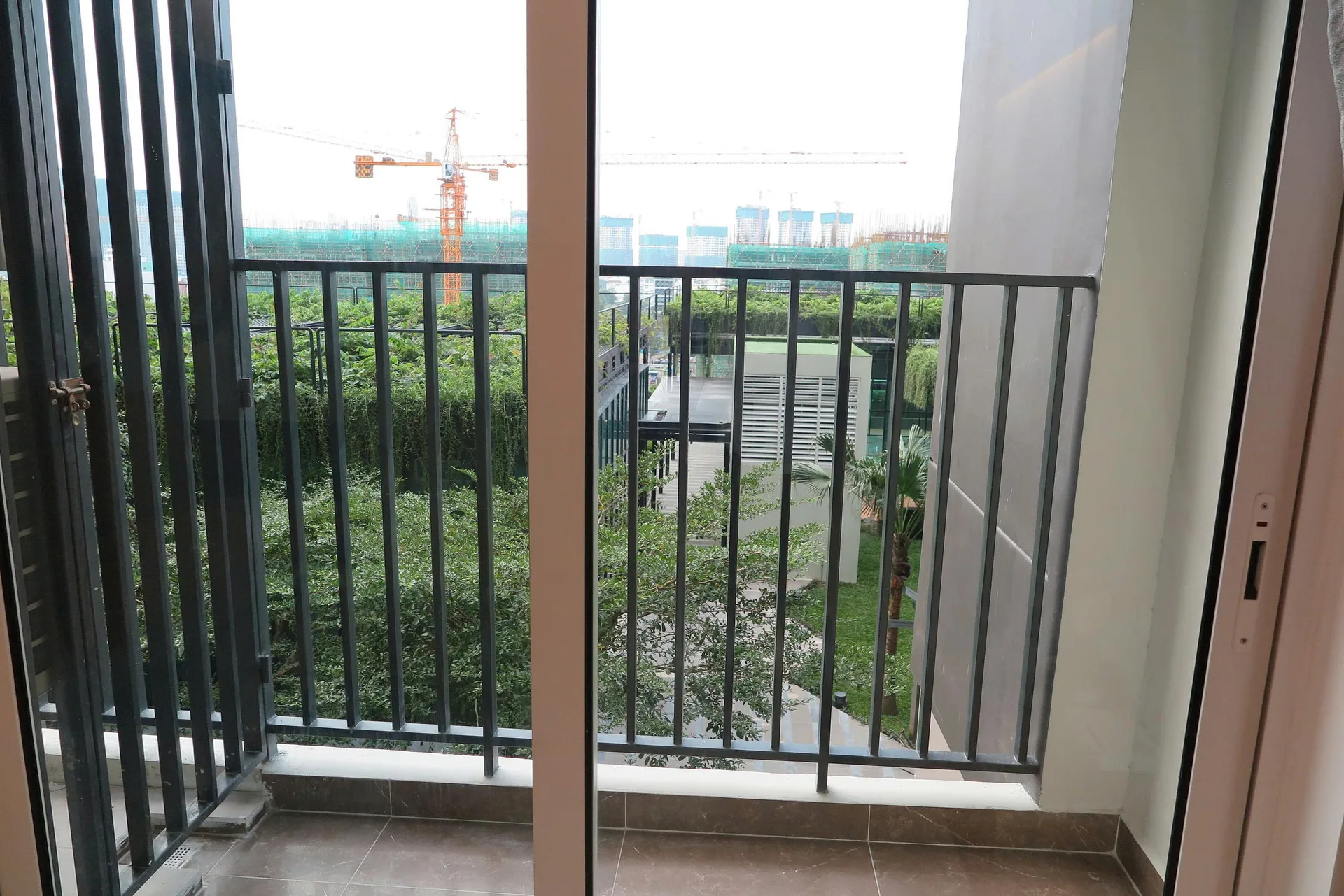 1PN Vista Verde 60 m² – full nội thất, tầng thấp, giá 6.8 tỷ