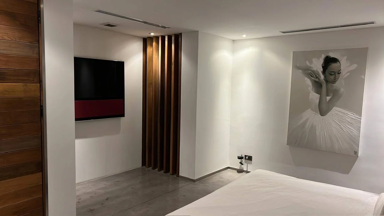 Penthouse The Estella