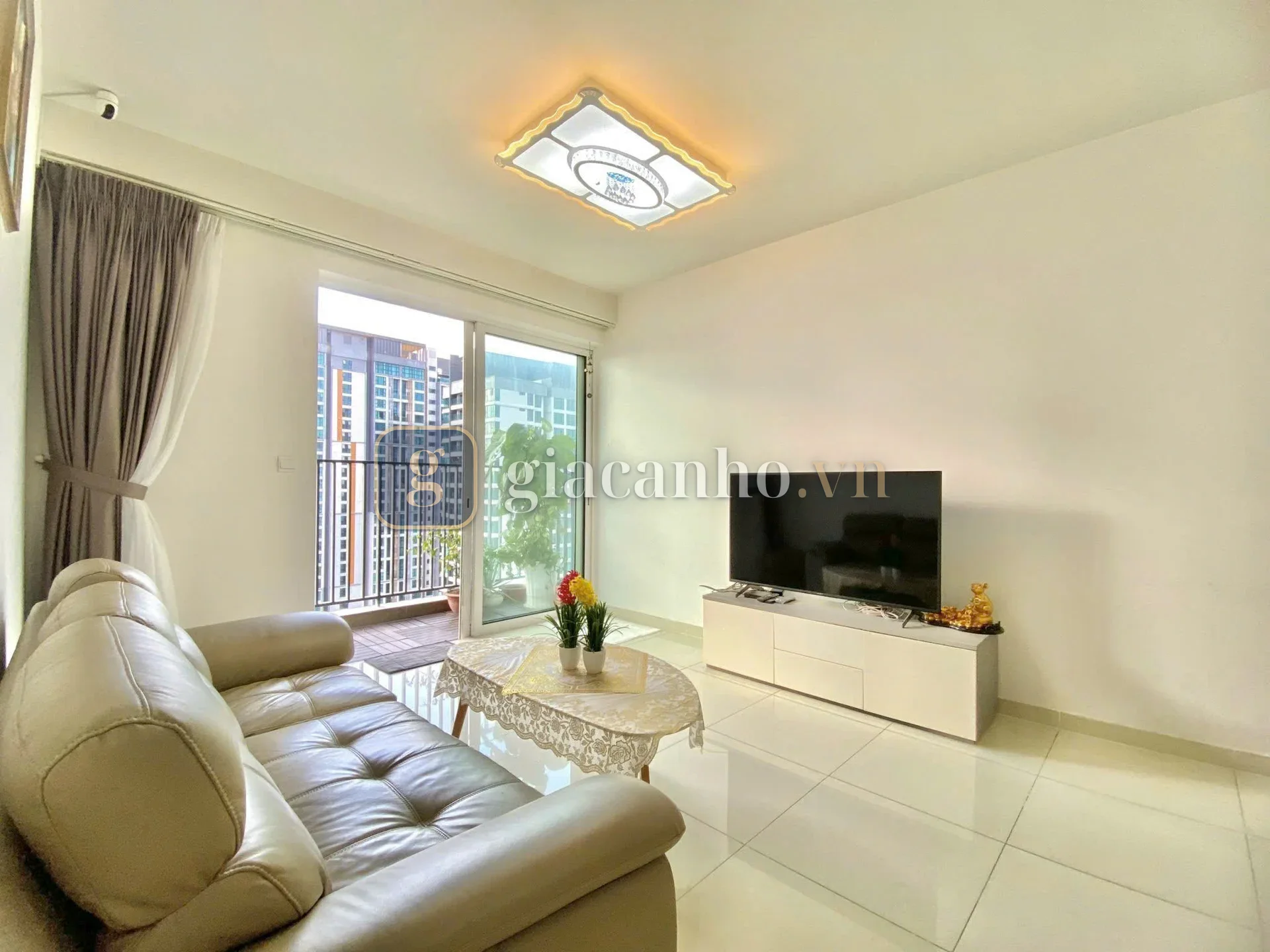Bán căn hộ 2 phòng ngủ Vista Verde, giá 10.8 tỷ