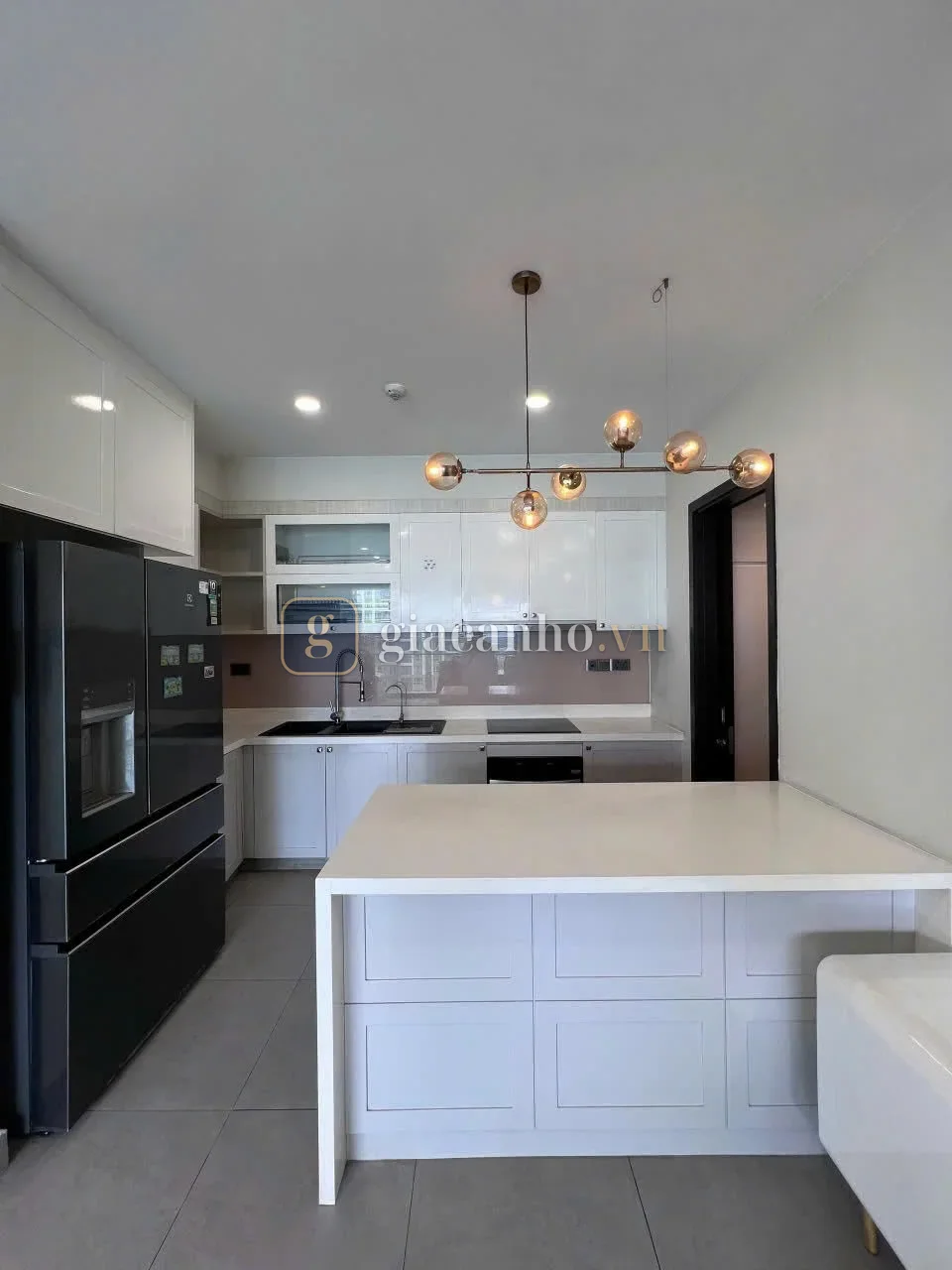 4 PN 173 m²