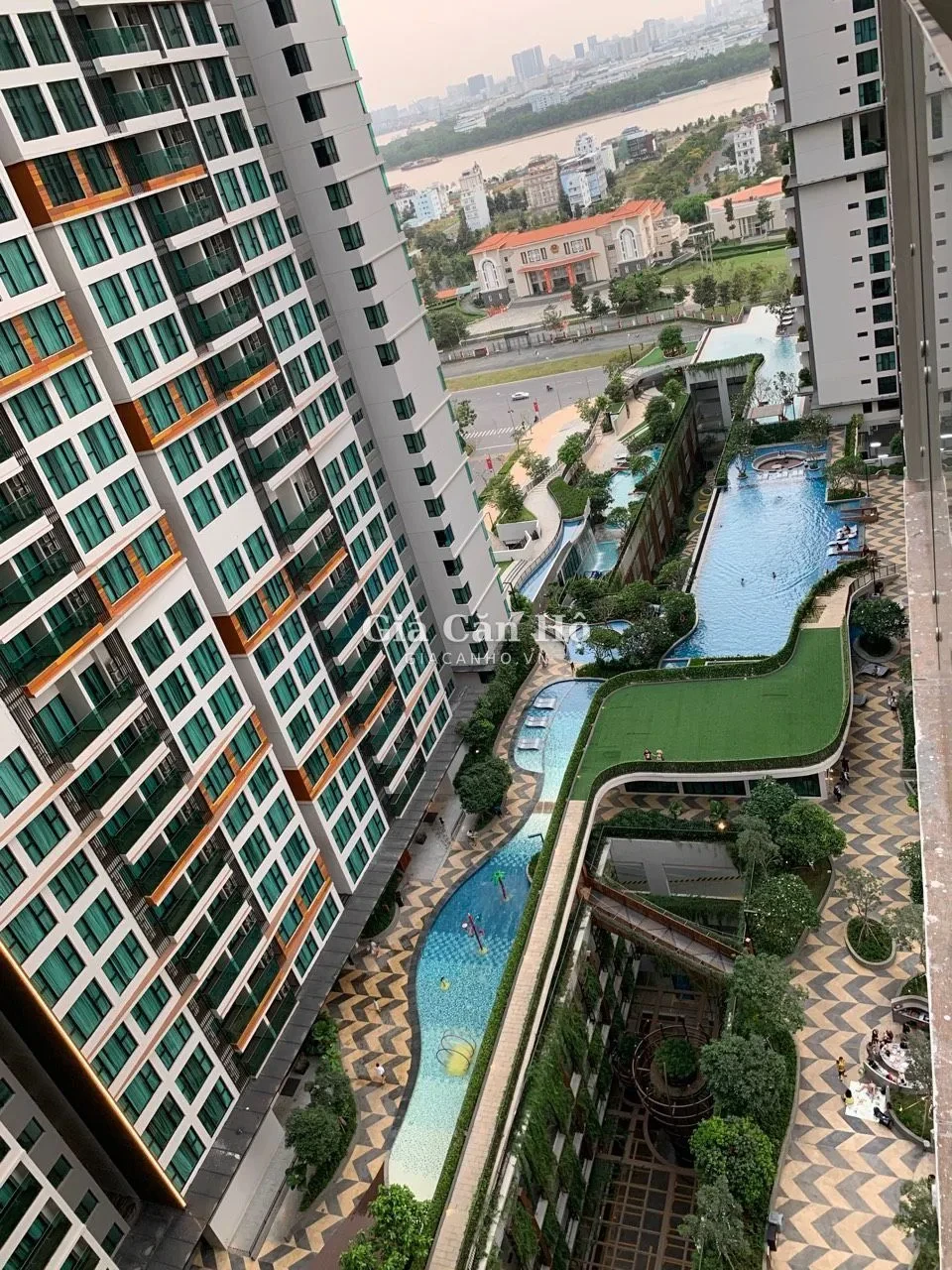 Cho thuê Feliz En Vista 2PN 85 m², view Hồ bơi