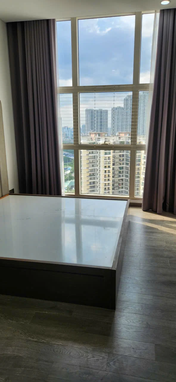 2BR The Estella