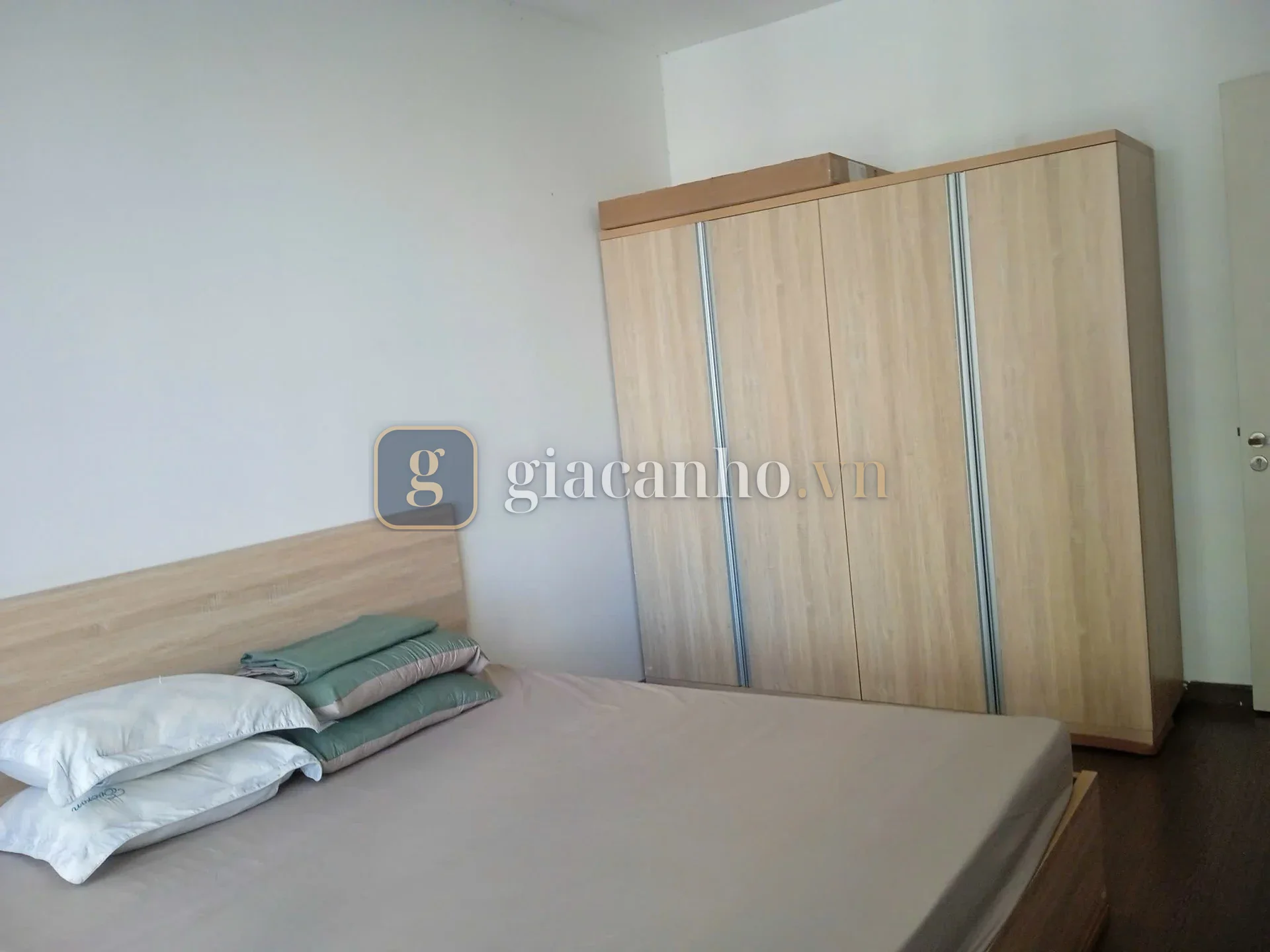1 PN 64 m²