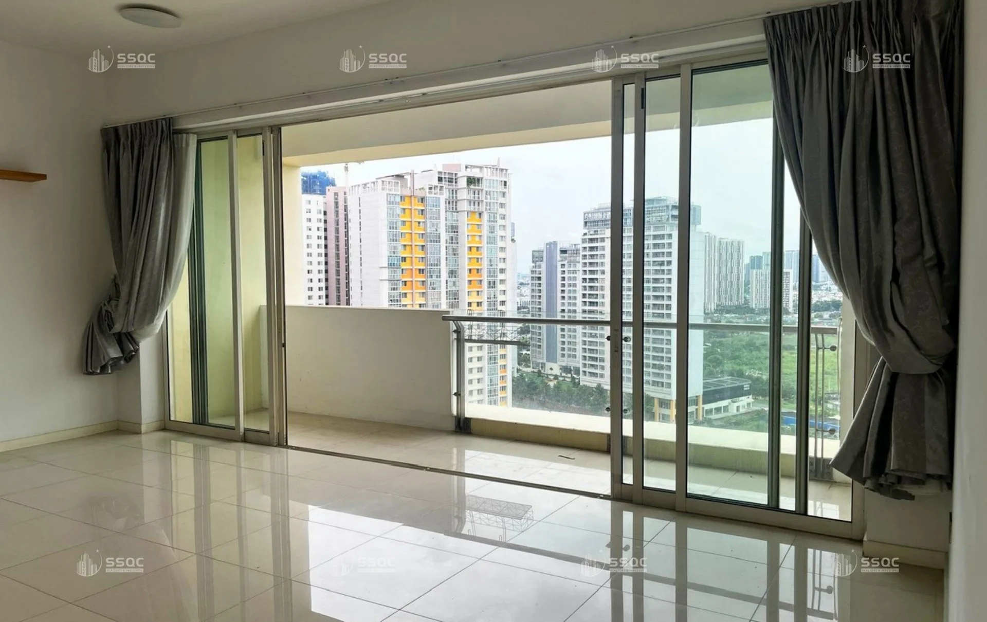2 PN 124 m²